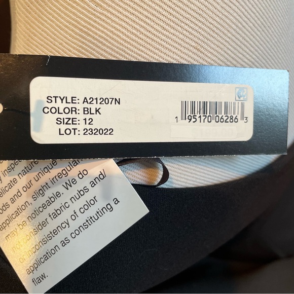 Betsy & Adam Elegant Cape Sleeve Crepe Sheath Dress - Picture 9 of 9